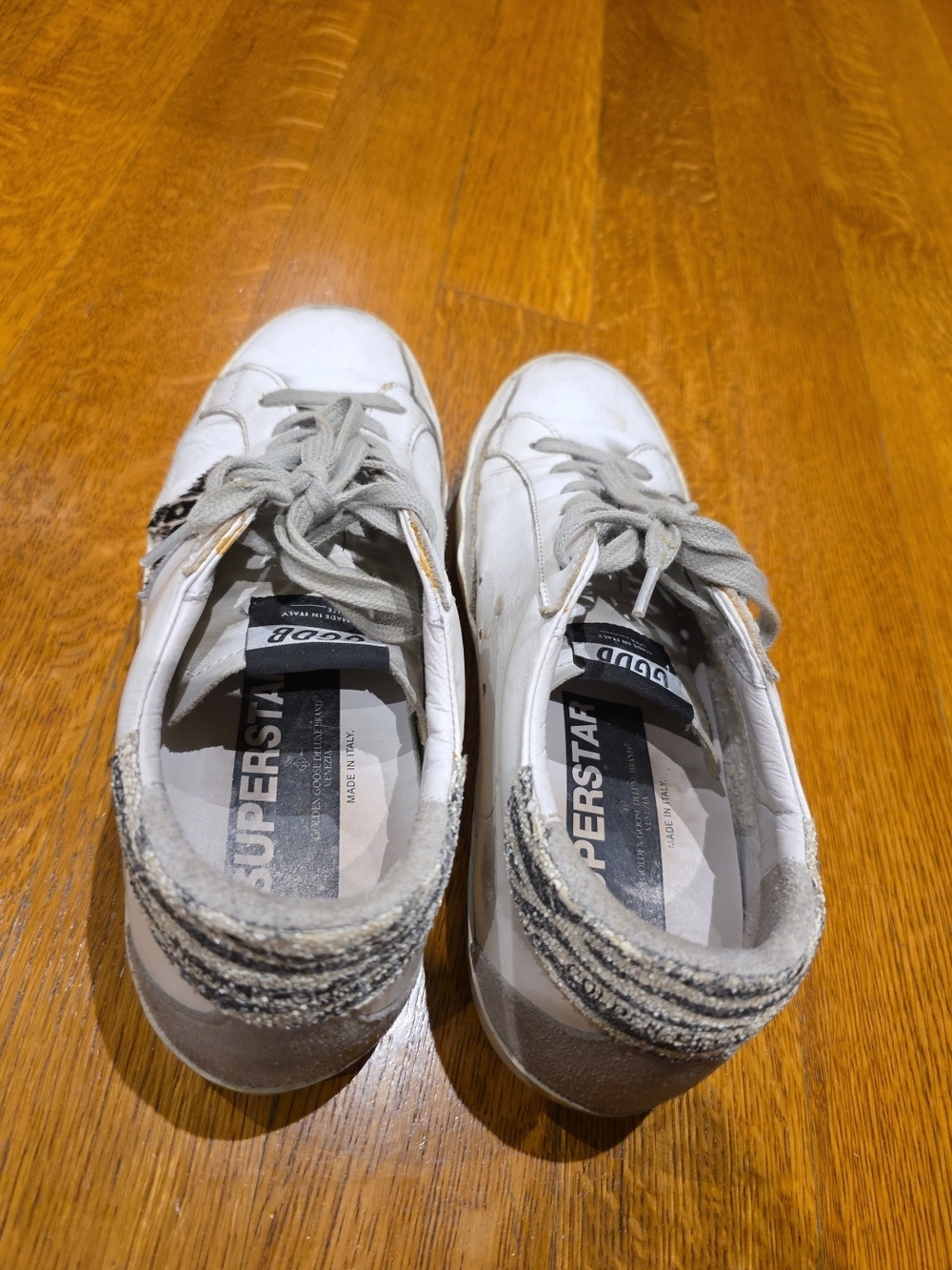 Golden Goose White Superstar Low-Top Sneakers - Picture 6 of 9